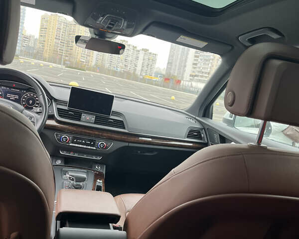 Білий Ауді Ку 5, об'ємом двигуна 1.98 л та пробігом 94 тис. км за 29800 $, фото 12 на Automoto.ua