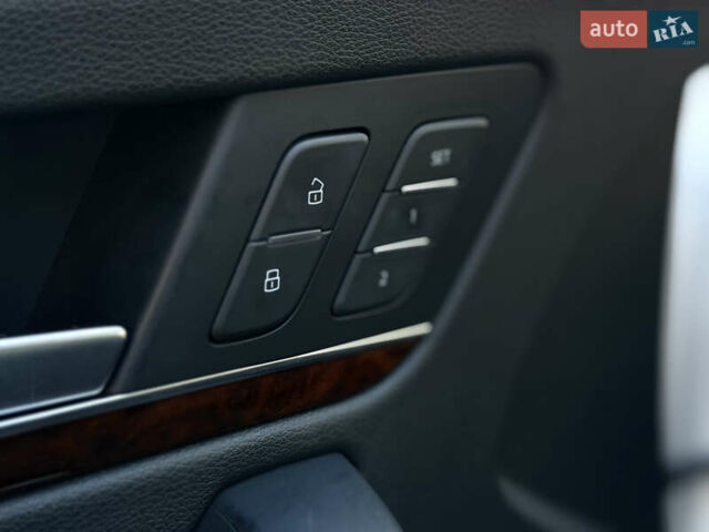 Белый Ауди Ку 5, объемом двигателя 1.98 л и пробегом 122 тыс. км за 27500 $, фото 18 на Automoto.ua