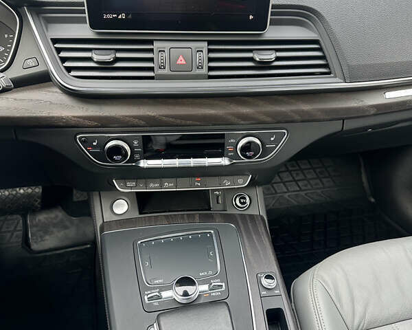 Белый Ауди Ку 5, объемом двигателя 1.98 л и пробегом 74 тыс. км за 26500 $, фото 33 на Automoto.ua