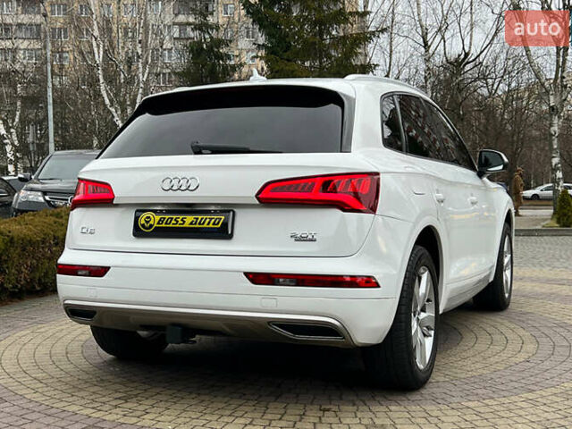 Белый Ауди Ку 5, объемом двигателя 1.98 л и пробегом 106 тыс. км за 23800 $, фото 6 на Automoto.ua