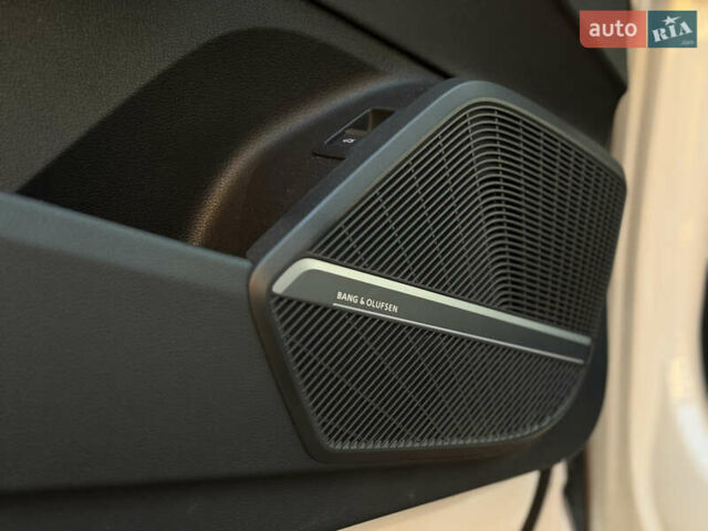 Белый Ауди Ку 5, объемом двигателя 1.98 л и пробегом 122 тыс. км за 27500 $, фото 22 на Automoto.ua