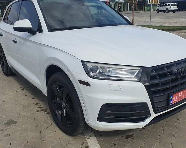 Білий Ауді Ку 5, об'ємом двигуна 2 л та пробігом 156 тис. км за 24500 $, фото 2 на Automoto.ua