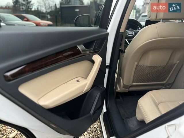 Білий Ауді Ку 5, об'ємом двигуна 2 л та пробігом 215 тис. км за 22000 $, фото 42 на Automoto.ua
