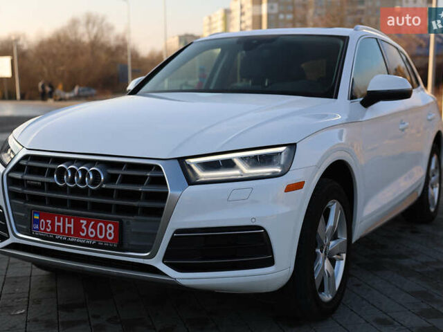 Белый Ауди Ку 5, объемом двигателя 1.98 л и пробегом 107 тыс. км за 29500 $, фото 1 на Automoto.ua