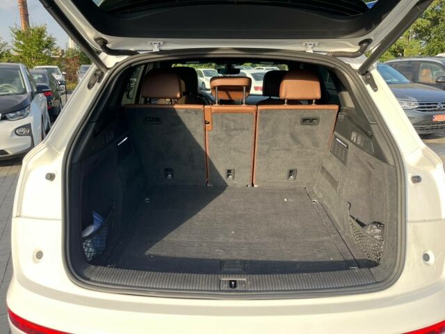 Белый Ауди Ку 5, объемом двигателя 2 л и пробегом 187 тыс. км за 27300 $, фото 41 на Automoto.ua