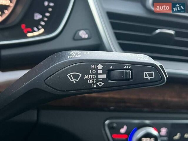 Белый Ауди Ку 5, объемом двигателя 2 л и пробегом 68 тыс. км за 26000 $, фото 21 на Automoto.ua