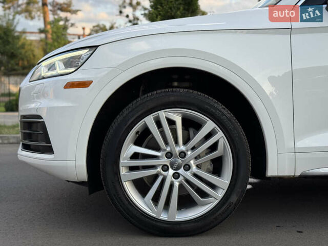 Белый Ауди Ку 5, объемом двигателя 2 л и пробегом 127 тыс. км за 24900 $, фото 34 на Automoto.ua