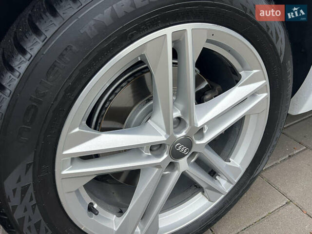 Белый Ауди Ку 5, объемом двигателя 1.97 л и пробегом 139 тыс. км за 28800 $, фото 28 на Automoto.ua