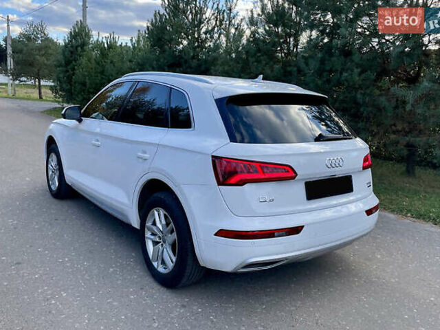 Білий Ауді Ку 5, об'ємом двигуна 1.98 л та пробігом 71 тис. км за 19600 $, фото 13 на Automoto.ua