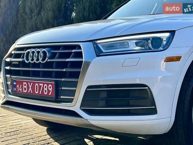 Білий Ауді Ку 5, об'ємом двигуна 1.98 л та пробігом 162 тис. км за 20500 $, фото 13 на Automoto.ua