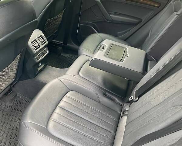 Белый Ауди Ку 5, объемом двигателя 1.98 л и пробегом 65 тыс. км за 31500 $, фото 17 на Automoto.ua