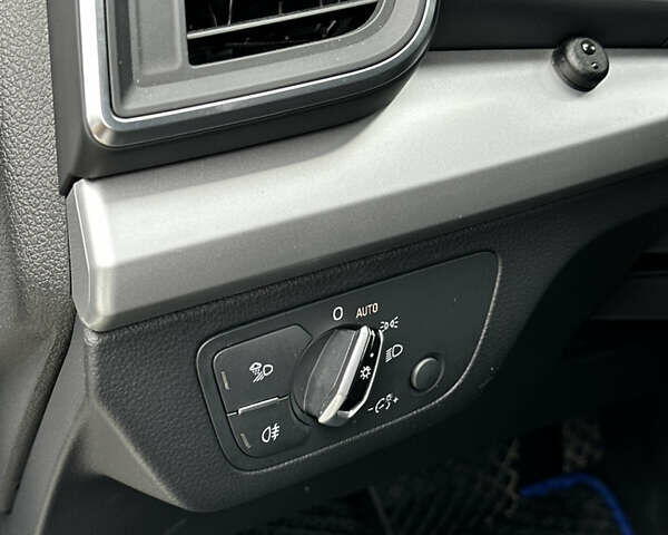 Білий Ауді Ку 5, об'ємом двигуна 1.97 л та пробігом 223 тис. км за 30900 $, фото 10 на Automoto.ua