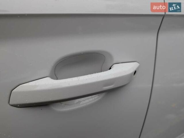 Білий Ауді Ку 5, об'ємом двигуна 2 л та пробігом 199 тис. км за 29999 $, фото 9 на Automoto.ua