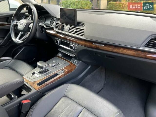 Ауди Ку 5 2017 в Киеве на Automoto.ua Белый Ауди Ку 5, объемом двигателя 1.98 л и пробегом 103 тыс. км за 23900 $, фото 38 на Automoto.ua