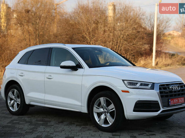 Белый Ауди Ку 5, объемом двигателя 1.98 л и пробегом 107 тыс. км за 29500 $, фото 4 на Automoto.ua