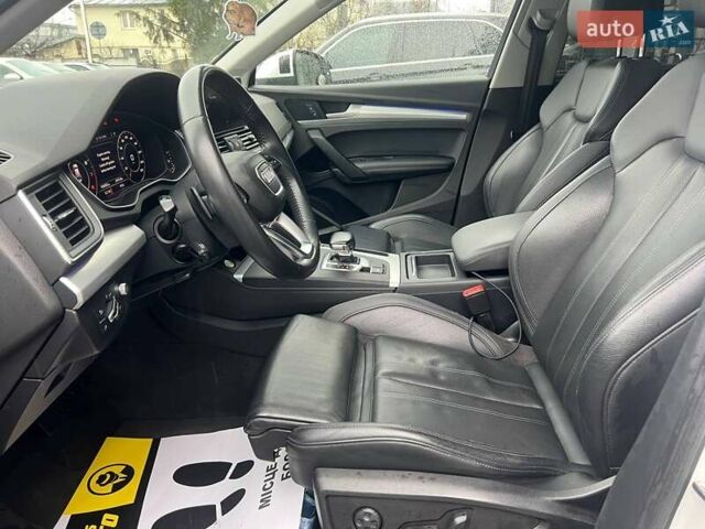 Белый Ауди Ку 5, объемом двигателя 1.98 л и пробегом 166 тыс. км за 24000 $, фото 8 на Automoto.ua