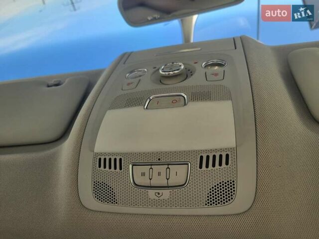 Білий Ауді Ку 5, об'ємом двигуна 1.98 л та пробігом 73 тис. км за 17800 $, фото 14 на Automoto.ua