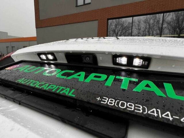 Белый Ауди Ку 5, объемом двигателя 2 л и пробегом 142 тыс. км за 25990 $, фото 19 на Automoto.ua