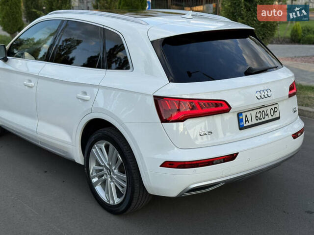 Белый Ауди Ку 5, объемом двигателя 2 л и пробегом 127 тыс. км за 24900 $, фото 22 на Automoto.ua