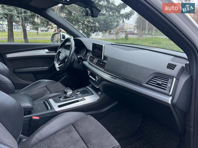 Белый Ауди Ку 5, объемом двигателя 1.97 л и пробегом 139 тыс. км за 28800 $, фото 63 на Automoto.ua