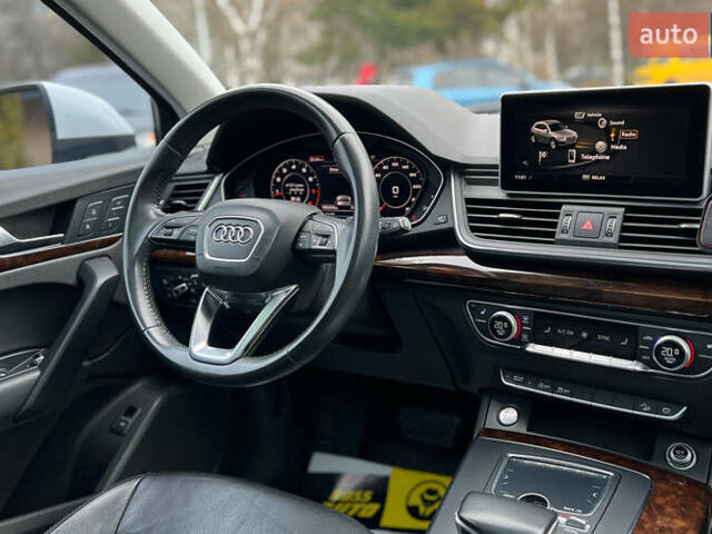 Белый Ауди Ку 5, объемом двигателя 1.98 л и пробегом 106 тыс. км за 23800 $, фото 23 на Automoto.ua