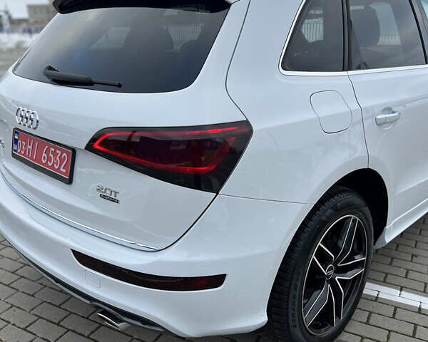 Білий Ауді Ку 5, об'ємом двигуна 2 л та пробігом 206 тис. км за 18500 $, фото 6 на Automoto.ua