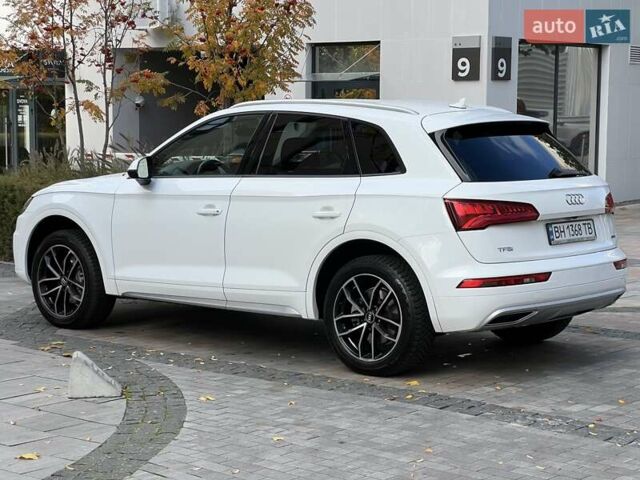 Ауди Ку 5 2017 в Киеве на Automoto.ua Белый Ауди Ку 5, объемом двигателя 1.98 л и пробегом 103 тыс. км за 23900 $, фото 20 на Automoto.ua
