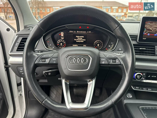 Белый Ауди Ку 5, объемом двигателя 1.98 л и пробегом 143 тыс. км за 25500 $, фото 9 на Automoto.ua