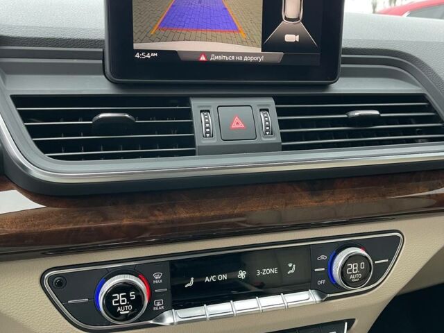 Белый Ауди Ку 5, объемом двигателя 2 л и пробегом 146 тыс. км за 21900 $, фото 13 на Automoto.ua