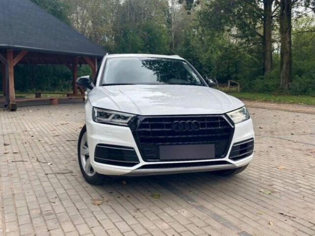 Білий Ауді Ку 5, об'ємом двигуна 2 л та пробігом 90 тис. км за 13000 $, фото 14 на Automoto.ua