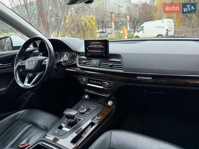 Белый Ауди Ку 5, объемом двигателя 1.98 л и пробегом 200 тыс. км за 22499 $, фото 12 на Automoto.ua