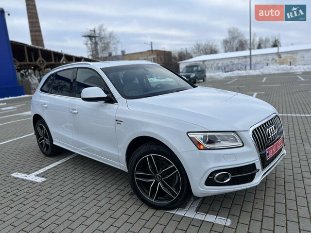 Білий Ауді Ку 5, об'ємом двигуна 2 л та пробігом 206 тис. км за 18500 $, фото 2 на Automoto.ua