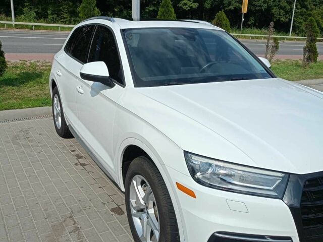 Белый Ауди Ку 5, объемом двигателя 2 л и пробегом 124 тыс. км за 23700 $, фото 15 на Automoto.ua