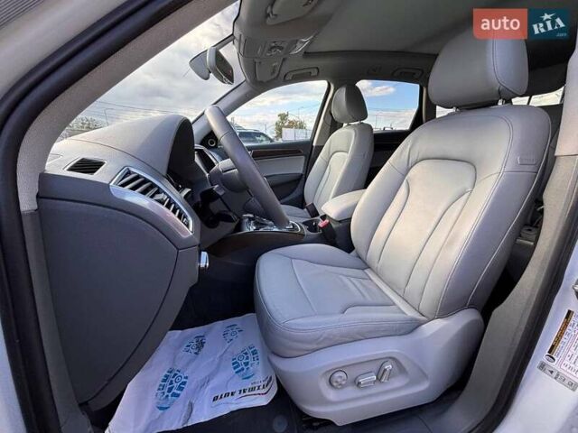 Білий Ауді Ку 5, об'ємом двигуна 1.98 л та пробігом 206 тис. км за 15950 $, фото 13 на Automoto.ua