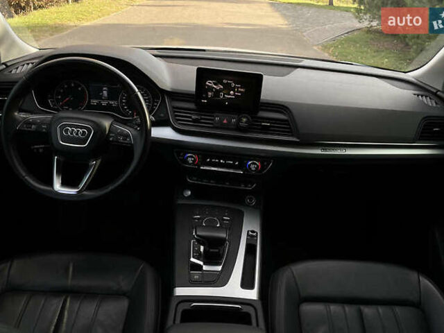 Білий Ауді Ку 5, об'ємом двигуна 1.98 л та пробігом 71 тис. км за 19600 $, фото 6 на Automoto.ua