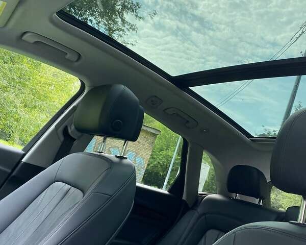 Белый Ауди Ку 5, объемом двигателя 1.98 л и пробегом 65 тыс. км за 31500 $, фото 18 на Automoto.ua