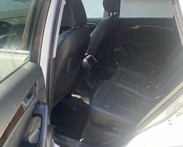 Білий Ауді Ку 5, об'ємом двигуна 2 л та пробігом 160 тис. км за 16300 $, фото 5 на Automoto.ua