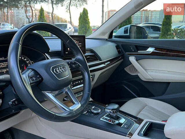 Білий Ауді Ку 5, об'ємом двигуна 1.98 л та пробігом 123 тис. км за 25300 $, фото 9 на Automoto.ua