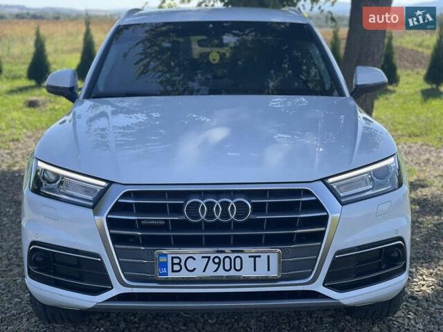 Белый Ауди Ку 5, объемом двигателя 1.97 л и пробегом 190 тыс. км за 29900 $, фото 2 на Automoto.ua