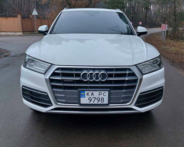Белый Ауди Ку 5, объемом двигателя 1.98 л и пробегом 134 тыс. км за 25996 $, фото 5 на Automoto.ua