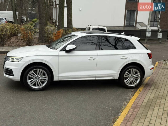 Белый Ауди Ку 5, объемом двигателя 1.98 л и пробегом 68 тыс. км за 25500 $, фото 1 на Automoto.ua