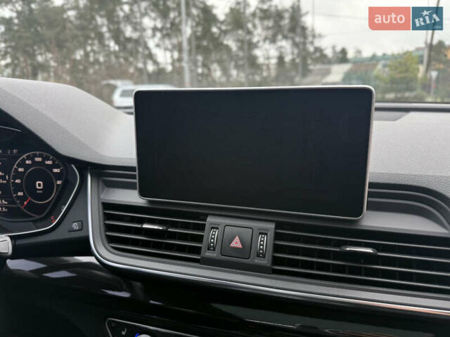 Белый Ауди Ку 5, объемом двигателя 1.98 л и пробегом 68 тыс. км за 25500 $, фото 30 на Automoto.ua