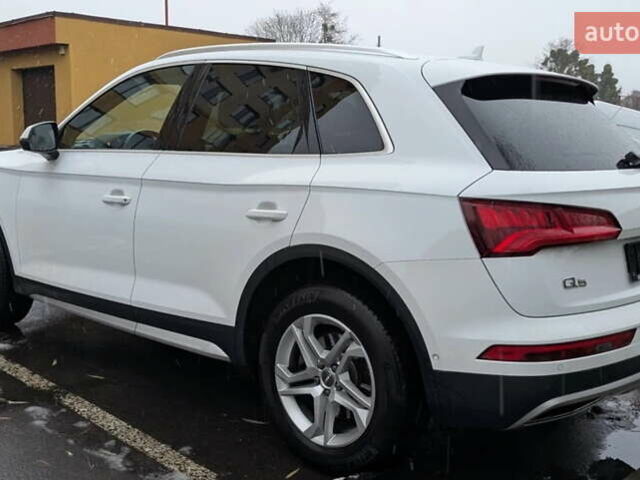 Білий Ауді Ку 5, об'ємом двигуна 2 л та пробігом 199 тис. км за 29500 $, фото 2 на Automoto.ua