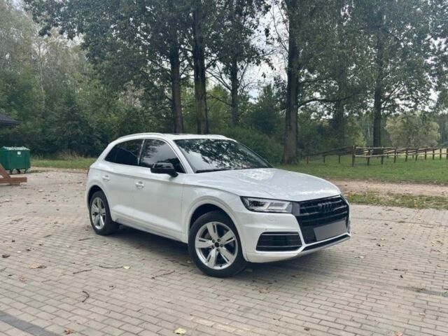 Білий Ауді Ку 5, об'ємом двигуна 2 л та пробігом 90 тис. км за 13000 $, фото 1 на Automoto.ua