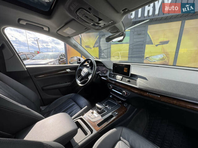 Белый Ауди Ку 5, объемом двигателя 1.98 л и пробегом 173 тыс. км за 21900 $, фото 35 на Automoto.ua