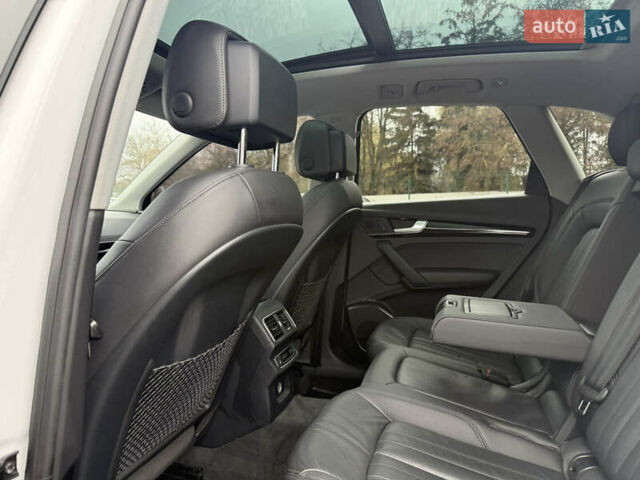 Белый Ауди Ку 5, объемом двигателя 1.98 л и пробегом 68 тыс. км за 25500 $, фото 24 на Automoto.ua