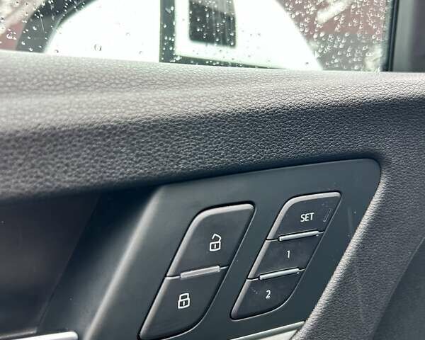 Білий Ауді Ку 5, об'ємом двигуна 1.98 л та пробігом 138 тис. км за 27500 $, фото 30 на Automoto.ua