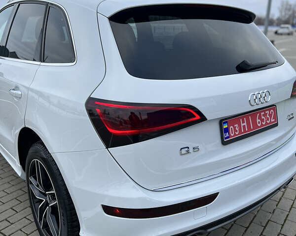Білий Ауді Ку 5, об'ємом двигуна 2 л та пробігом 206 тис. км за 18500 $, фото 7 на Automoto.ua