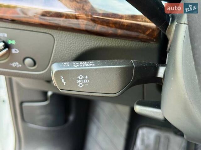 Білий Ауді Ку 5, об'ємом двигуна 1.98 л та пробігом 67 тис. км за 26500 $, фото 45 на Automoto.ua