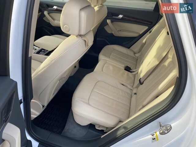 Белый Ауди Ку 5, объемом двигателя 2 л и пробегом 173 тыс. км за 24900 $, фото 28 на Automoto.ua